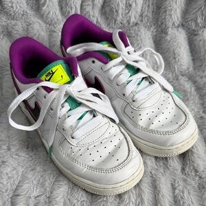 Nike Kids White and Pink Sneakers